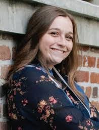 Iris Reich's Instagram, Twitter & Facebook