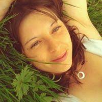 Carline Bernard's Instagram, Twitter & Facebook