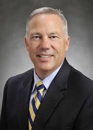 Boeing chief engineer at center of 737 MAX crisis retires