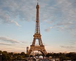 Live webcam hd streaming of the eiffel tower, centre paris, france. The 9 Best Eiffel Tower Photo Spots To View The Eiffel Tower Dana Berez