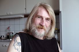 Bengts bostadskarriär från buske till lägenhet