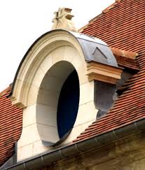 Berteaucourt Les Dames Oeil De Boeuf En Pierre Facade Maison Oeil De Boeuf Fenetre De Toit