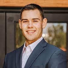 Ryan Douville's Instagram, Twitter & Facebook