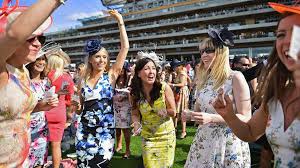 Ladies day ascot is a specialty information website showcasing the fabulously modern ascot racecourse, its superior facilities, top the sites main emphasis is just three days of racing during royal ascot in june of each year when the sport of kings is at its most fashionable. Ladies Day Tickets Arrangements Royal Ascot 17 06 2021