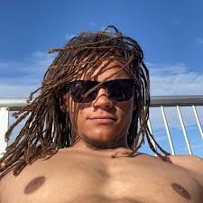 can a 03-06 console be swapped in a 95-99 tahoe?