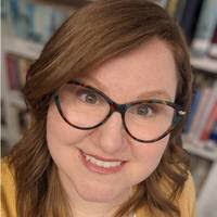 Ellen Maccarone's Instagram, Twitter & Facebook