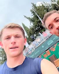 Steamy one in 🇨🇳 R2 Back