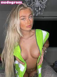 Ellie Nuttall  ThatPlasteringGirl  dirtyplasterer  ellienuttallxx Nude  Leaks OnlyFans Photo 17 - Nudogram v2.0