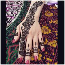Discover the range from formal dresses, prom dresses, party & going out dresses. Henna Artist Body Painters Artistic Performers Uk