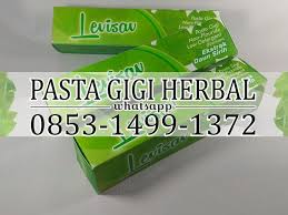 Bau Mulut Saat Batuk Cara Memutihkan Gigi Karena Kopi Dan Rokok Gigi Kuning Minum Kopi Kopi Penyebab Gigi Kuning Pasta Gi Minuman Dan Pembersihan