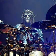 We are heartbroken to share the news that joey jordison, prolific drummer X5v67pzfuiwamm