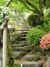 Maximize Your Garden Through These Excellent Organic Gardening Tips Garden Stairs Japanese Garden Garden Steps