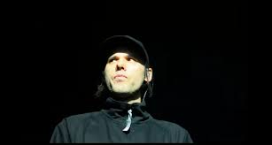 Vyber si koncert alebo festival a kúp budúce koncerty orelsan (0). Le Normand Orelsan Au Casting Du Prochain Film Asterix Realise Par Guillaume Canet