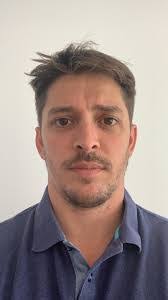 Manuel Olmos's Instagram, Twitter & Facebook