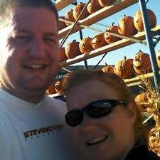 Jennifer Gleich's Instagram, Twitter & Facebook