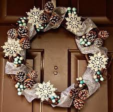 35 Best Winter Wreath Ideas Craftionary Christmas Wreaths Diy Wreath Winter Wreath
