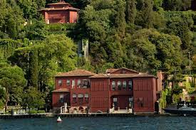 Nov 27, 2015 · the mansion has the longest dock after the kibrisli mansion and has 3,633 m2 of usage space. Historical Mansions To Be Seen While Touring The Bosphorus