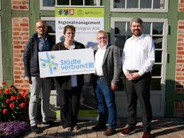 Marktstraße 24, 19300 grabow, vācija. Alle Nachrichten Dreiecksgeschichte