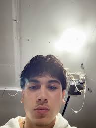 rowan.eldridge i'm back !! I finally managed to find videos to edit 🥵  (liked and reposted)