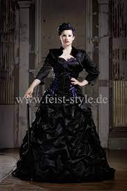 Ausgefallene brautkleider, besondere abendmode und hochzeitsanzüge für individualisten. Die Schonsten Schwarzen Brautkleider Von Lucardis Feist Feist Style S Blog