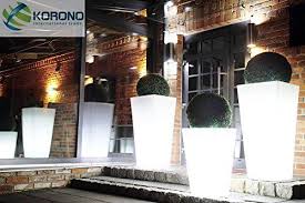 Led Blumentopf Slim Hohe 110 Cm Blumenkubel Frostsicher Uv Resistent Farbe Weiss Pflanzkubel Selber Machen Pflanzkubel Blumentopf Topfblumen Pflanzgefasse