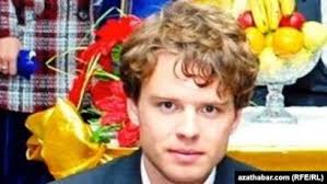 Türkmençe bilýän amerikaly