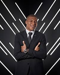 €160.00m* dec 20, 1998 in paris, france. Hublot Organizoval Vstrechu Futbolistov Pele I Kiliana Mbappe Buro