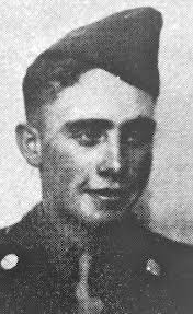 Memorial Day service honors war dead