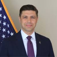 200+ perfiles de «Morosky»