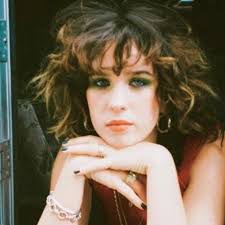 5 reasons to see Molly Payton's NZ tour this month.