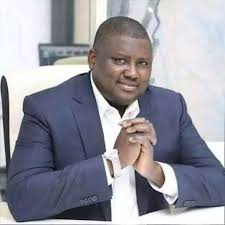 A former chairman of the defunct pension reformed taskforce team, abdulrasheed maina, on thursday, collapsed in the dock during the resumed hearing in his n2bn money laundering trial at the federal high court in abuja. Dlob3fy V2nfom