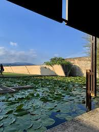 Kumasi memorial,pin on carlo scarpa,tomba brion carlo scarpa in 2020 and more. Complesso Funebre Monumentale Tomba Brion San Vito D Altivole Treviso