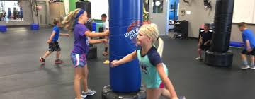 Последние твиты от brick house fitness center (@bhousefitness). Brickhouse Fitness Home