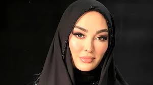 فیلم / الهام حمیدی : بازیگری نکنم شوهرم ولم میکنه ... / مهران مدیری: شوهرش اونقدر خوشتیپ و جذابه که بهش گفتم کاش منو می‌گرفتی! ...آره ماشالله ... + عکس داماد ...