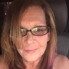 Tammy Behlmann's Instagram, Twitter & Facebook