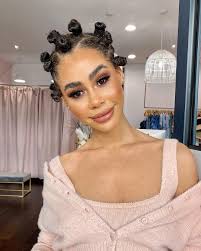 Bantu is a word that describes the zulu people — which is why they're also referred to as zulu knots. How To Bantu Knots For A Quick Weekend Protective Style Emily Cottontop