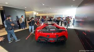 Sensor ni terletak di belakang kiri sistem suspensi kenderaan. Ferrari Sf90 Stradale Hibrid Hanya Rm1 908 000 00 Gohed Gostan