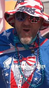 A quick preview of the 4th of July boogie video by @_orbit_media_ ❤️🤍💙