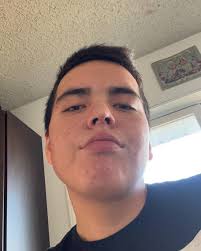 Kingzinton (@dopeits_tom) • Instagram photos and videos