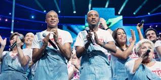 Elle ne se joindra pas à la troupe des enfoirés. Les Audiences Tv De Vendredi 8 Mars Tf1 Tres Large Leader Grace Aux Enfoires Malgre Un Score En Baisse