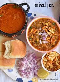 Misal Pav Recipe Priyascurrynation Misal Pav Recipes Pav Recipe Recipes