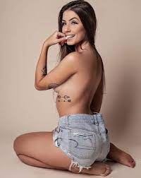 Veja todas as reportagens sobre 'maria lina deggan' no canal de tópicos do gp1. Saiba Quem E Maria Lina Deggan O Novo Affair Do Whindersson Nunes Oitomeia