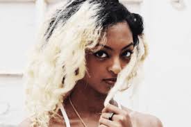 Max Wells' Now I'm Here is an Especially Bold and Sharp Work from a Newcomer