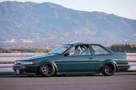 画像に含まれている可能性があるもの 空 車 屋外 toyota corolla toyota car models toyota cars