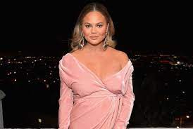 Maybe you would like to learn more about one of these? Why Chrissy Teigen Has Botox In Her Armpits