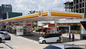 Walaupun harga petrol turun naik dan ketika ini diparas yang rendah. Shell Malaysia Begins Upgrading Its Fuel Stations To Become Greener With New Energy Savings Measures Paultan Org