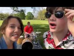 Pelican 212 play "Sweet Caroline" live in the French Quarter, 3-4-2015