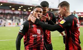 Brentford community stadium 18.250 seats. Loufczqtefajmm