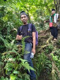 Tijet masuk kadu enggang : Wisata Ziarah Gunung Karang Pandeglang Banten Wanmedia Co Id