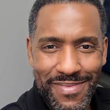 Crossing the street be like… #daphniquesprings #trending #viral #pedestrian